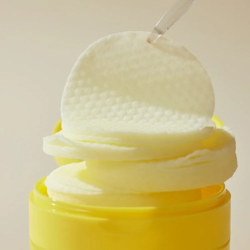 img_1574 GREEN TANGERINE VITA-C DARK SPOT CARE PAD 70EA