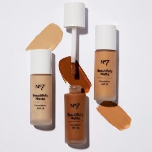 No7 Beautifully Matte Foundation Cool Vanilla