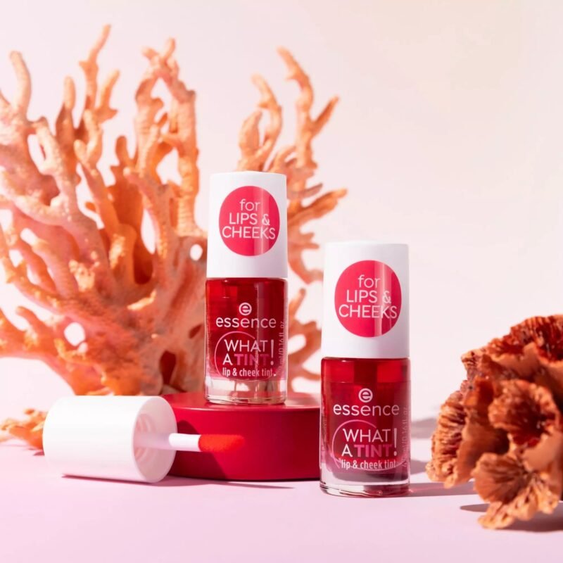 Essence WHAT A TINT! lip & cheek tint  02