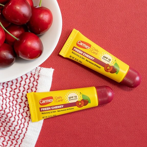 CARMEX FRESH CHERRY LIP BALM - 10g