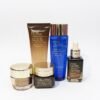 Estee Lauder Includes 7 Full - Size Favorites Set