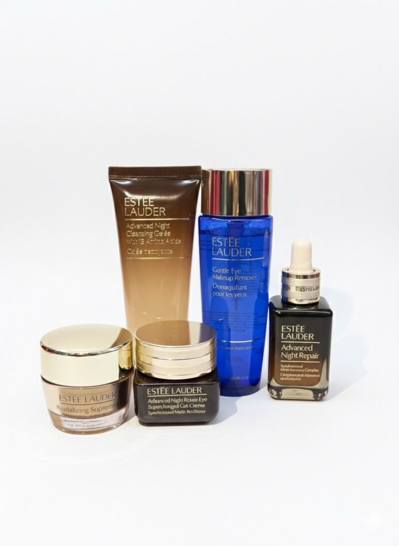 Estee Lauder Includes 7 Full - Size Favorites Set