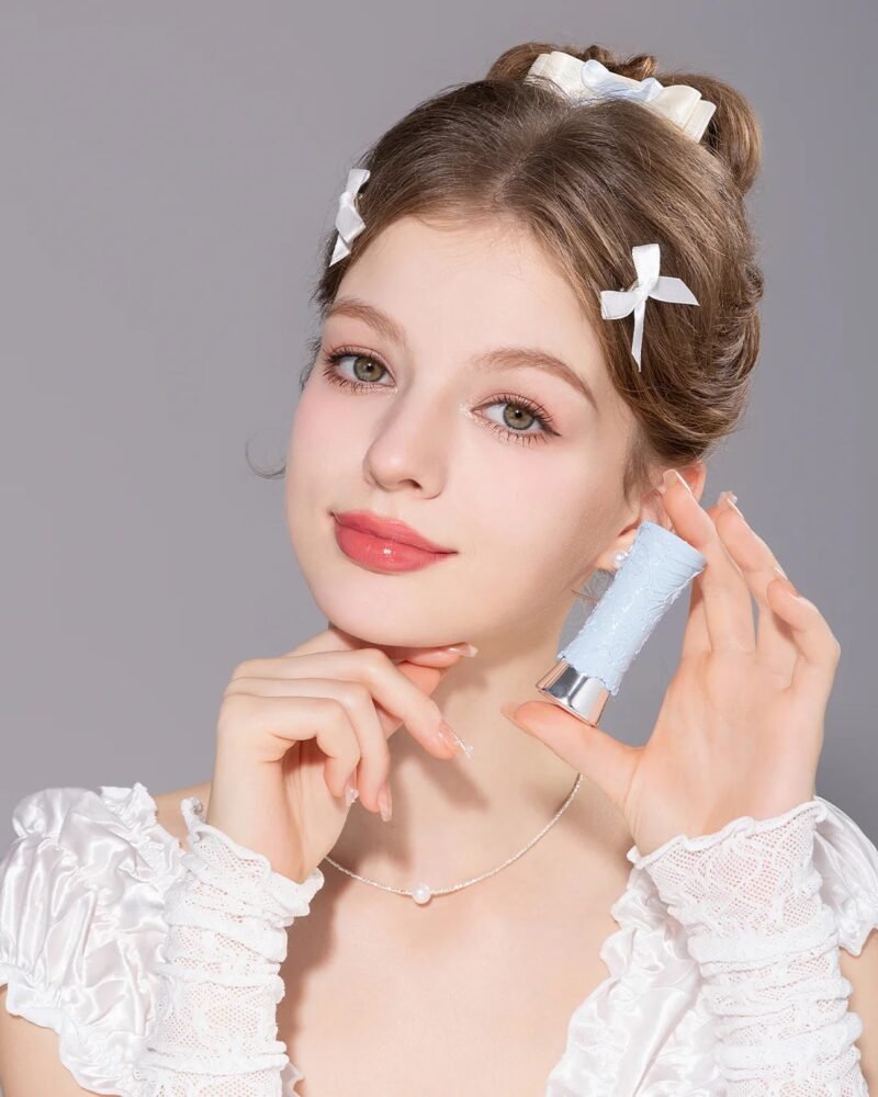 Flower know Swan Ballet Shine Lipstick 05