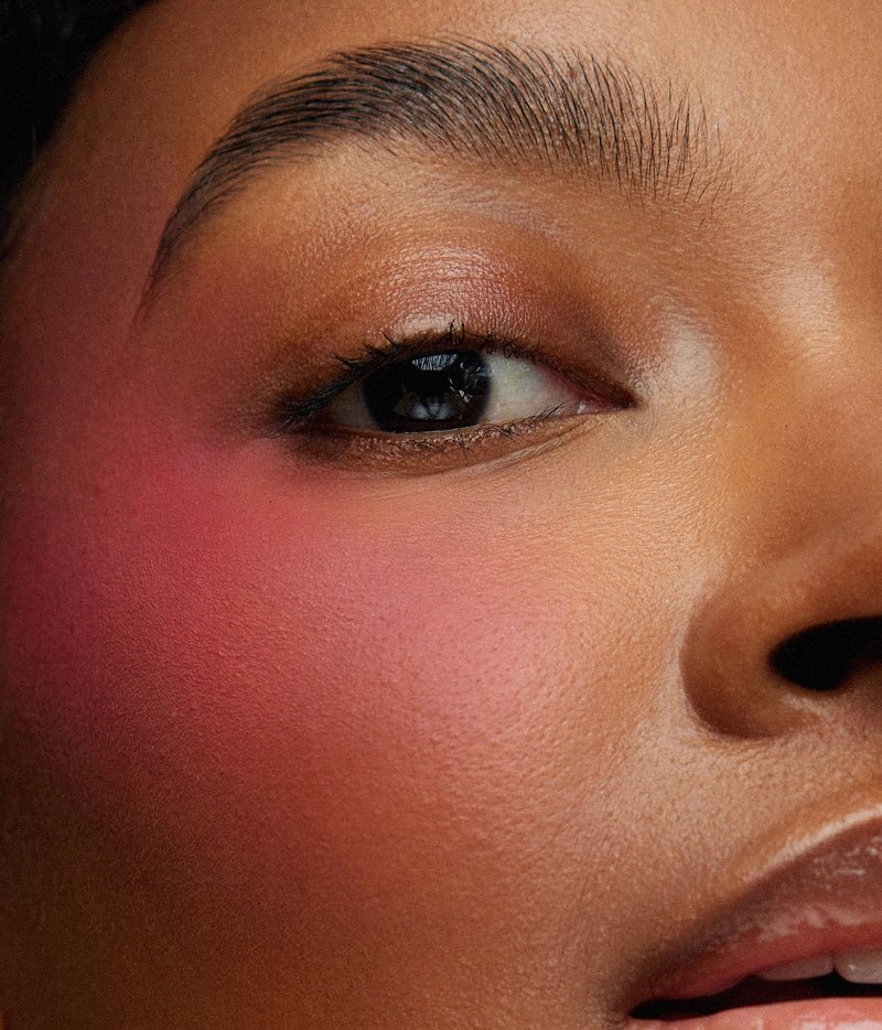 R.e.m. beauty Hypernova matte stain blush_strawberry nebula