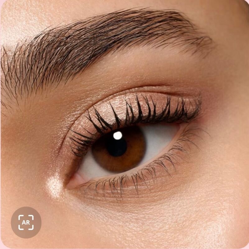 Essence mono eyeshadow pearly_02 silky taupe