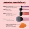 Real techniques everyday essentials set 